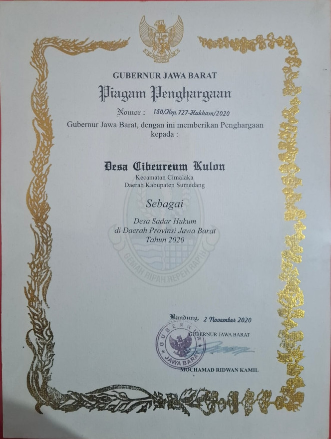 Piagam Penghargaan Sebagai Desa Sadar Hukum Di Daerah Provinsi Jawa Barat Tahun 2020